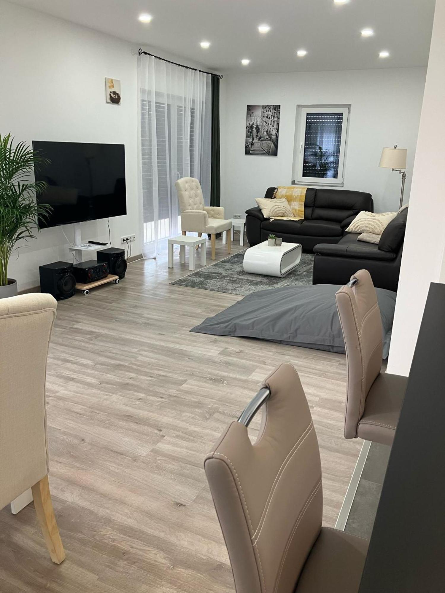 Moderne Einliegerwohnung Naehe Ingolstadt Und Bad Goegging Munchsmunster Zewnętrze zdjęcie