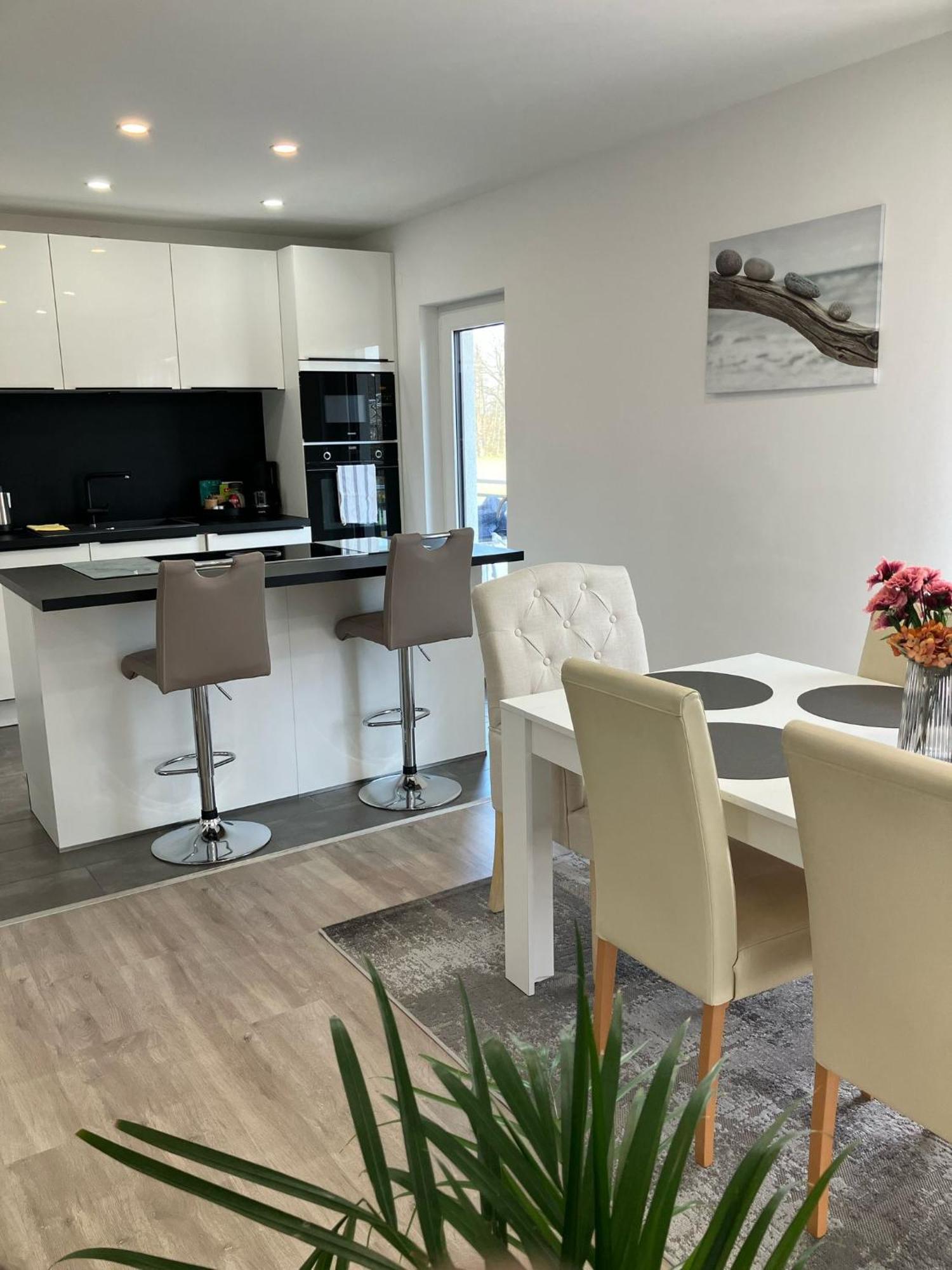 Moderne Einliegerwohnung Naehe Ingolstadt Und Bad Goegging Munchsmunster Zewnętrze zdjęcie